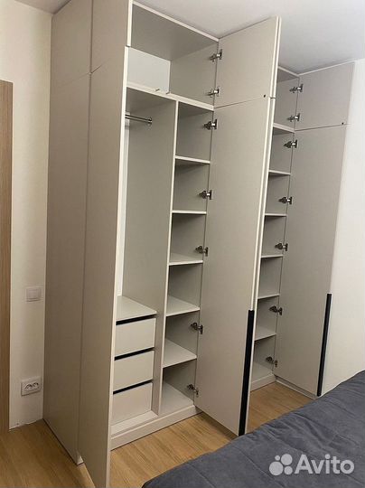 Шкаф распашной на заказ от фабрики