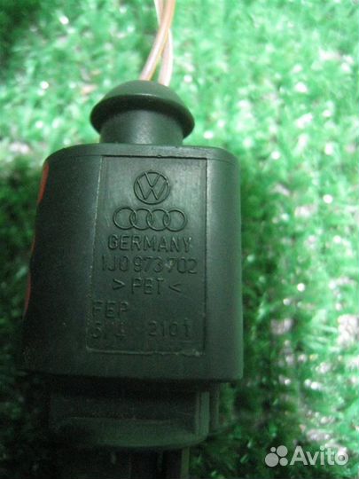 Датчик температуры воздуха Skoda Fabia 5J 2010