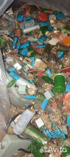 Пакет с конденсаторами