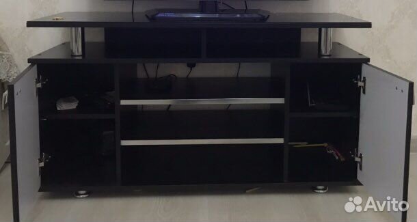 Подставка под телевизор