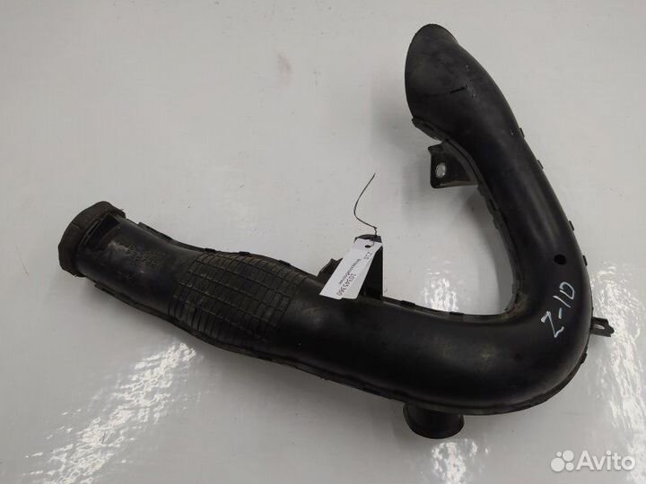 Б/У Воздухозаборник Европа 1775136080 toyota