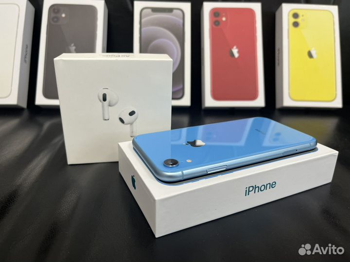 Телефон iPhone XR 128Gb + наушники в подарок