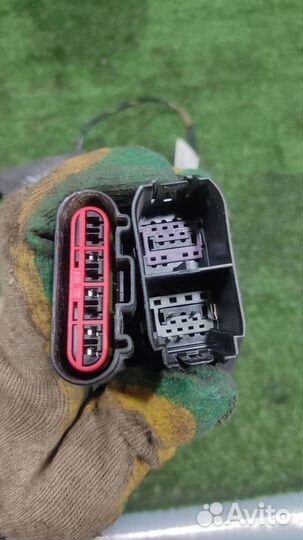 Проводка двери задней правой Ford Fiesta (CB1) 20