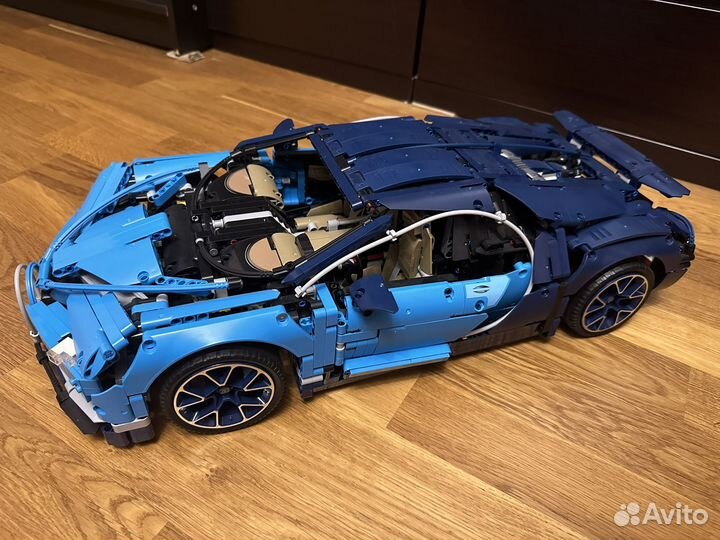 Lego Technic 42083 Bugatti Chiron, 3599 дет