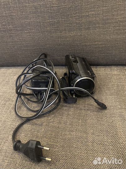 Видеокамера Sony HDR-XR150E