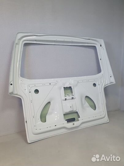 Задняя дверь хлопушка Volkswagen T5