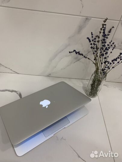 Macbook air 11 A1465