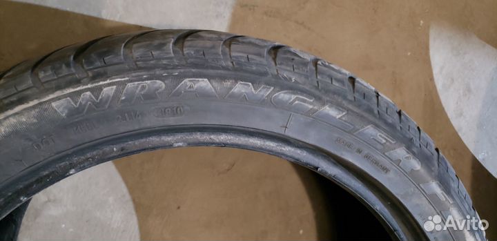 Goodyear Wrangler F1 275/40 R20 и 315/35 R20 106W