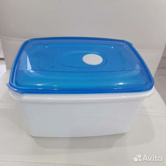 Ланч-бокс,контейнер с ручкой на 3 блюда