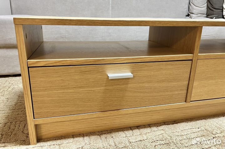 Тумба под телевизор