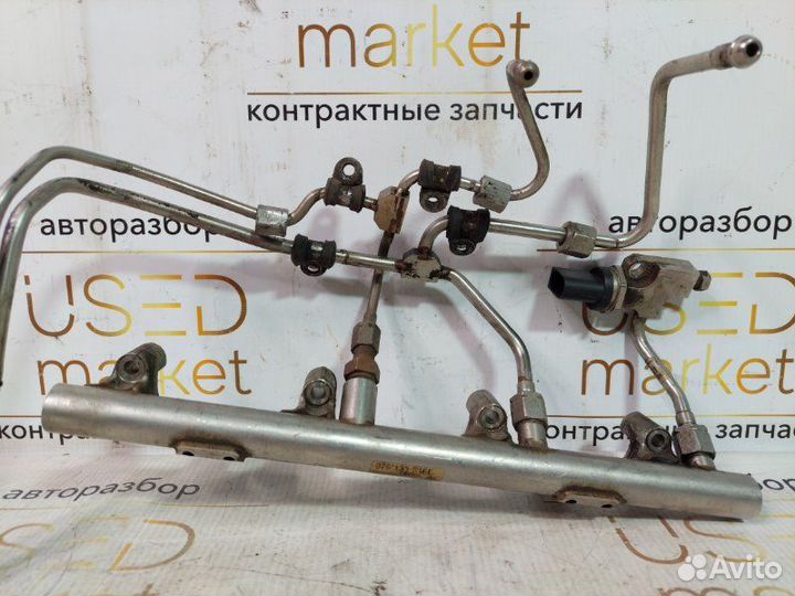 Топливная рампа Audi Q7 4L 4.2 BAR 2008