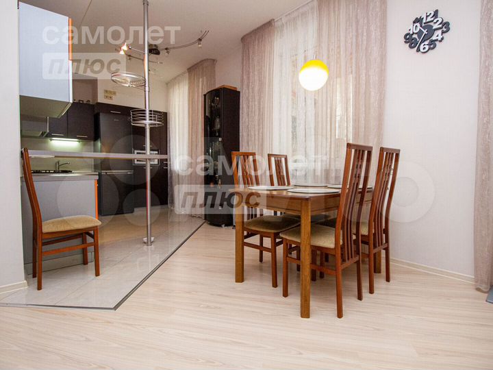 3-к. квартира, 110 м², 3/3 эт.