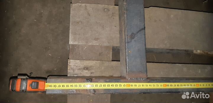 Металлический каркас для стеллажа