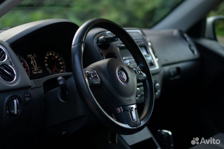 Volkswagen Tiguan 2.0 AT, 2010, 156 284 км