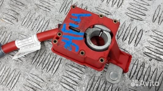 Клемма аккумулятора плюс BMW 5 F10/F11 (94F04X201)