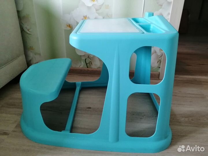 Стол-парта для ребёнка от 1 до 6 лет