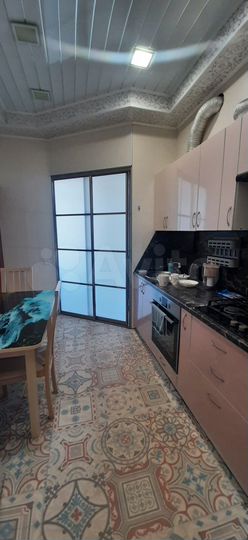 4-к. квартира, 90 м², 3/4 эт.