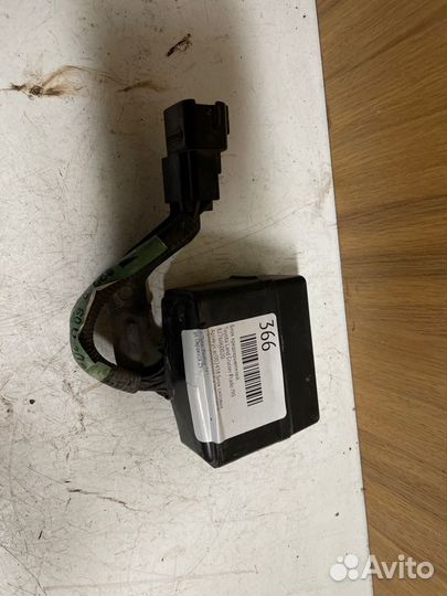 Блок реле Toyota Land Cruiser Prado J90 5VZ 2000