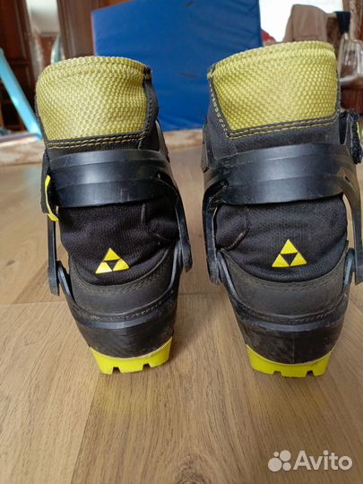 Лыжные ботинки fischer