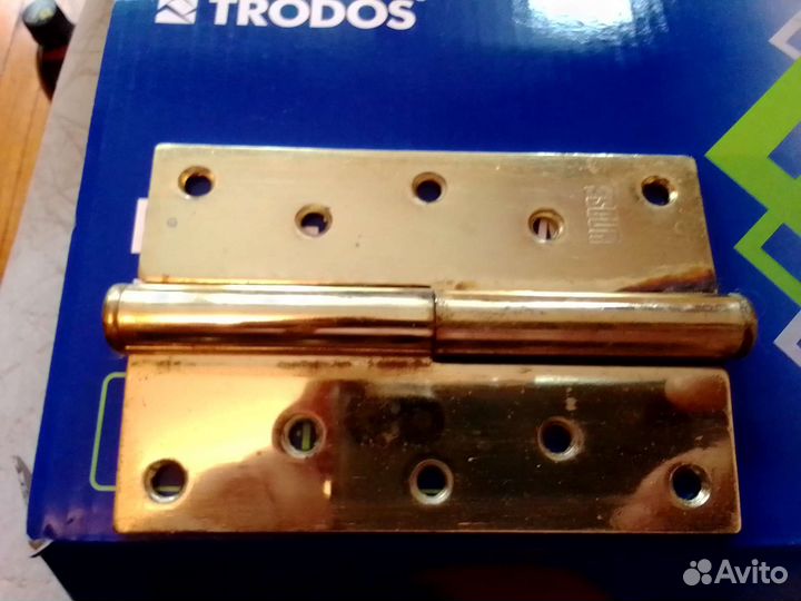 Петли для дверей