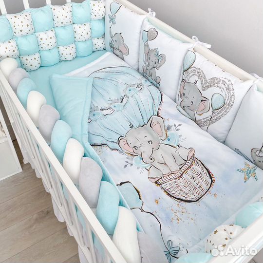 Комплект в детскую кроватку (под заказ)