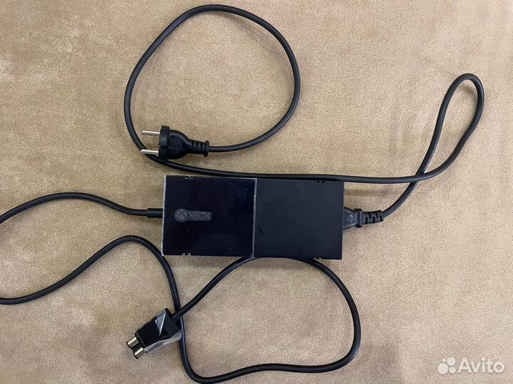 Блок питания X box one