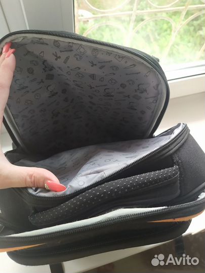 Рюкзак школьный