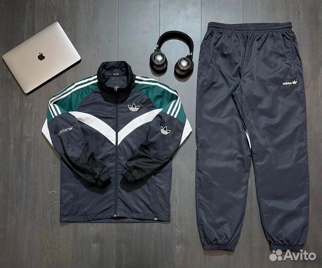 Спортивный костюм adidas из 90 х
