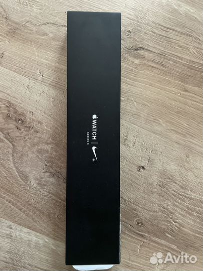 Часы apple watch 3 42mm nike