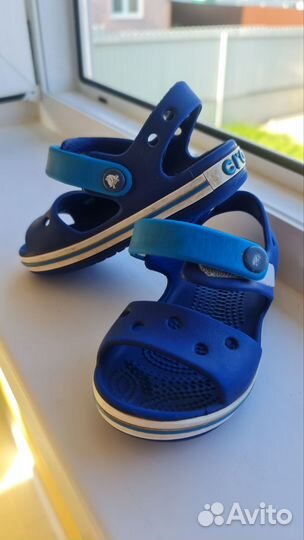 Сандали crocs c8