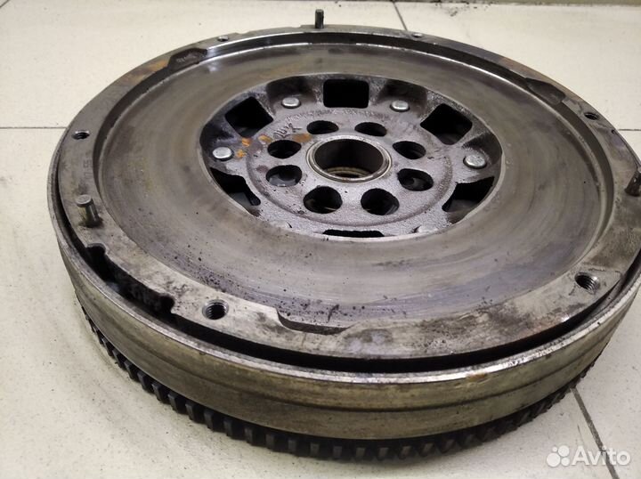 Маховик Kuga 2008-2012