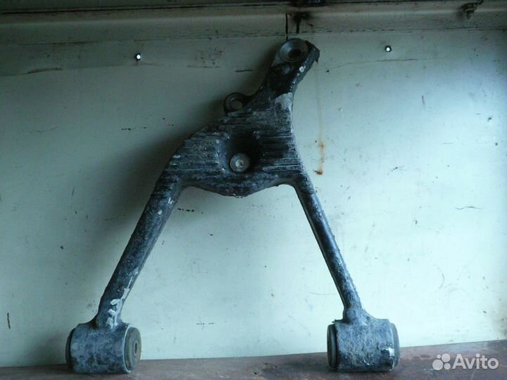 Рычаг задний левый нижний для мерседес 163