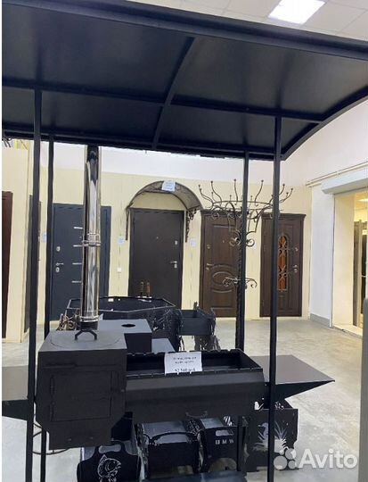 Мангал с печью под казан и крышей