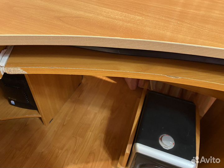 Угловой компьютерный стол бу