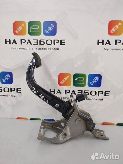 Педаль тормоза Hyundai Solaris