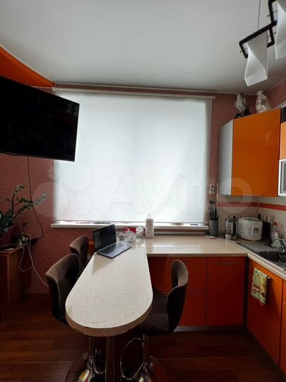 2-к. квартира, 60 м², 2/4 эт.