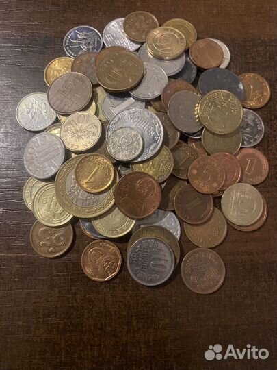 Монеты более 100 штук