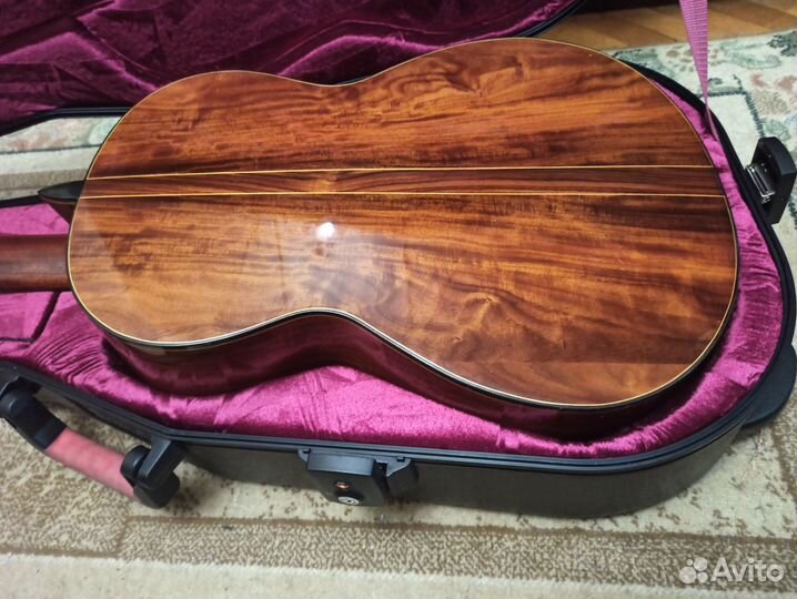 Мастеровая гитара Н.С.Игнатенко из масива