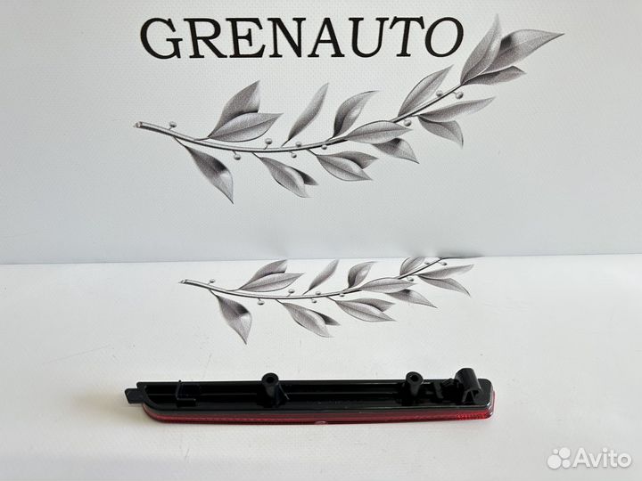 Катафот заднего бампера левый Mazda CX 7 Mazda 3