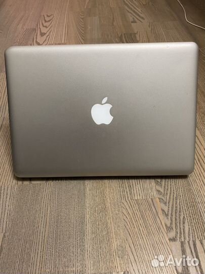 Apple MacBook Pro 13 2011 i5, 320 Гб hdd с чехлом