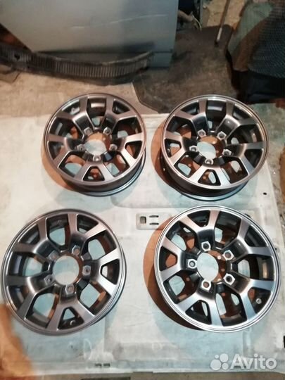 Диски suzuki jimny R15 оригинал