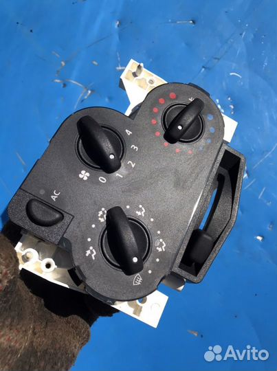 Блок управления печкой renault logan ларгус кондер