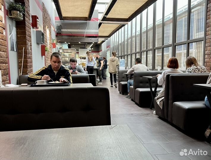 Прибыльная столовая / кафе в бц. Низкая аренда