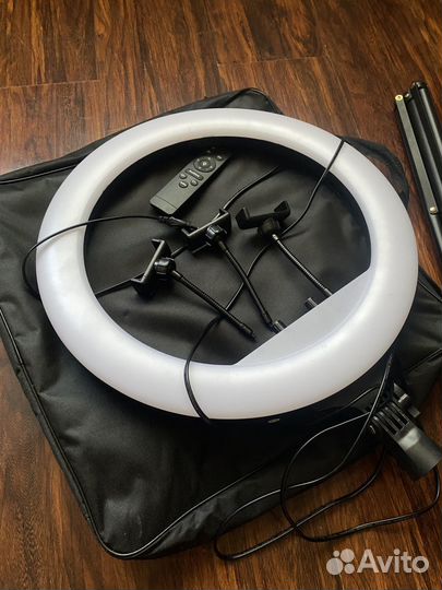 Профессиональная кольцевая лампа 45 см