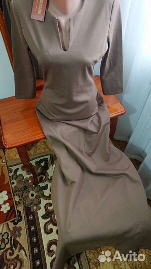 Вечернее платье в пол 44 46