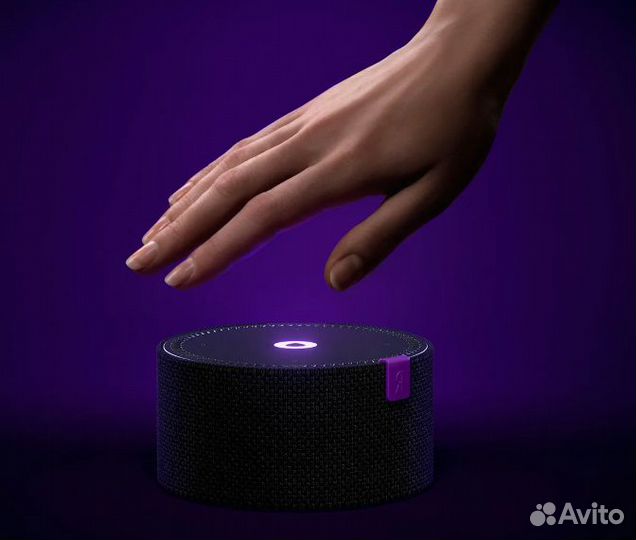 Яндекс колонка с Алисой