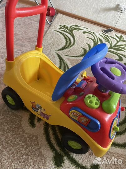 Машинка-каталка