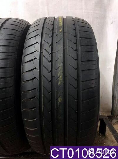 Goodyear EfficientGrip 285/40 R20 104Y