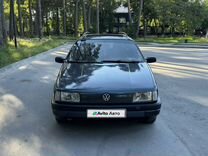 Volkswagen Passat 2.0 MT, 1993, 291 000 км, с пробегом, цена 248 000 руб.