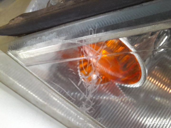 Фара передняя левая Ford Focus 1 2001-2005